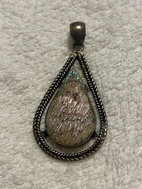 Sterling silver 925 Teardrop Iridescent Abalone Shell Pendant